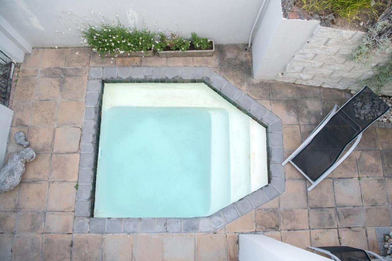 Camps Bay Guest Suite With Private Pool Cape Town Exterior photo
